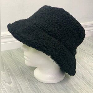 Lily Morgan Black Sherpa Bucket Hat